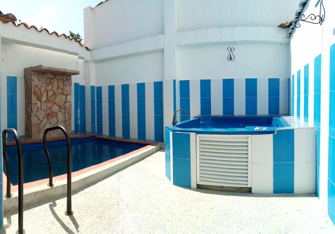 Hotel Central Graciela Valle de San Jose Exterior photo