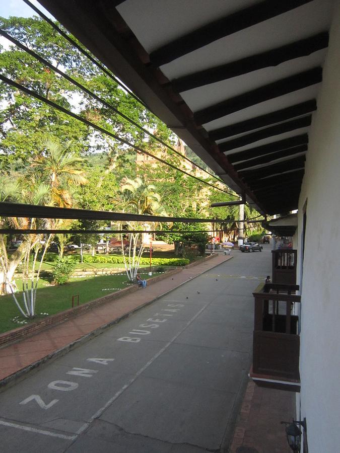 Hotel Central Graciela Valle de San Jose Exterior photo